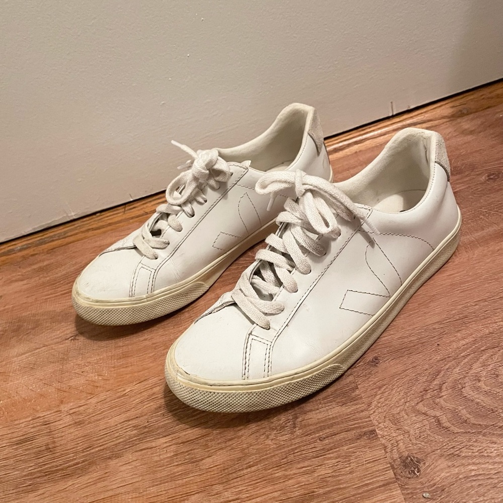 Veja Esplar Sneaker - Extra white - Women’s 7